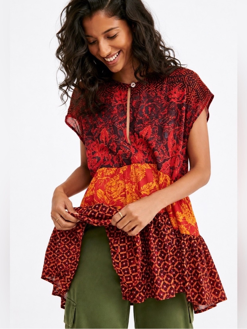 Sz M Free People Gotta Have You Red and Orange Floral Batik Print Tunic Top